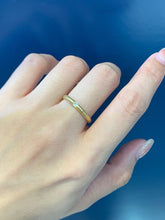 Load image into Gallery viewer, LUOWEND 18K Yellow Gold Natural Diamond Ring for Women
