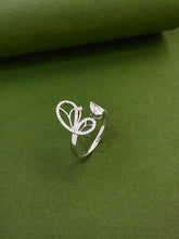 Load image into Gallery viewer, LUOWEND 18K White Gold Natural Diamond Ring for Women
