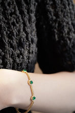 Load image into Gallery viewer, LUOWEND 18K Yellow Gold Real Natural Emerald Bracelet for Women
