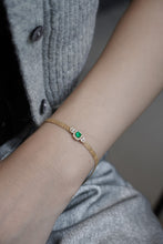 Load image into Gallery viewer, LUOWEND 18K Yellow Gold Real Natural Emerald Bracelet for Women
