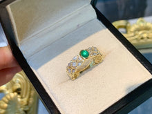 Load image into Gallery viewer, LUOWEND 18K Yellow Gold Natural Emerald Ring for Women
