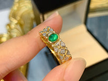 Load image into Gallery viewer, LUOWEND 18K Yellow Gold Natural Emerald Ring for Women
