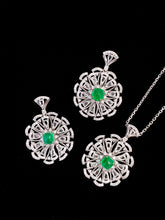 Load image into Gallery viewer, LUOWEND 18K White Gold Real Natural Diamond and Emerald Necklace for Women
