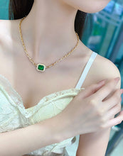 Load image into Gallery viewer, LUOWEND 18K Yellow Gold Real Natural Diamond and Emerald Necklace for Women
