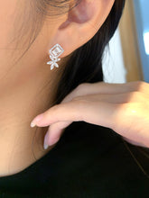 Load image into Gallery viewer, LUOWEND 18K White Gold Natural Diamond Earrings for Women
