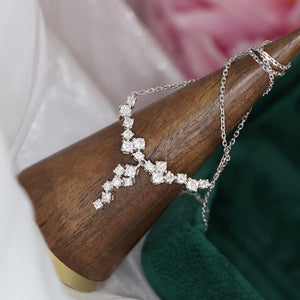 LUOWEND 18K White Gold Real Natural Diamond Pendant Necklace for Women