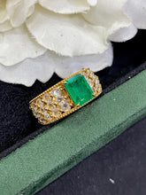 Load image into Gallery viewer, LUOWEND 18K Yellow Gold Real Natural Emerald Ring for Women
