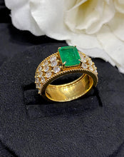 Load image into Gallery viewer, LUOWEND 18K Yellow Gold Real Natural Emerald Ring for Women
