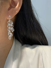 Load image into Gallery viewer, LUOWEND 18K White Gold Natural Diamond Drop Earrings for Women
