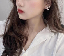 Load image into Gallery viewer, LUOWEND 18K White Gold Natural Diamond Stud Earrings for Women
