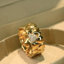 Load image into Gallery viewer, LUOWEND 18K Yellow Gold Natural Diamond Ring for Women
