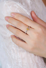Load image into Gallery viewer, LUOWEND 18K White Gold Natural Yellow Diamond Ring for Women
