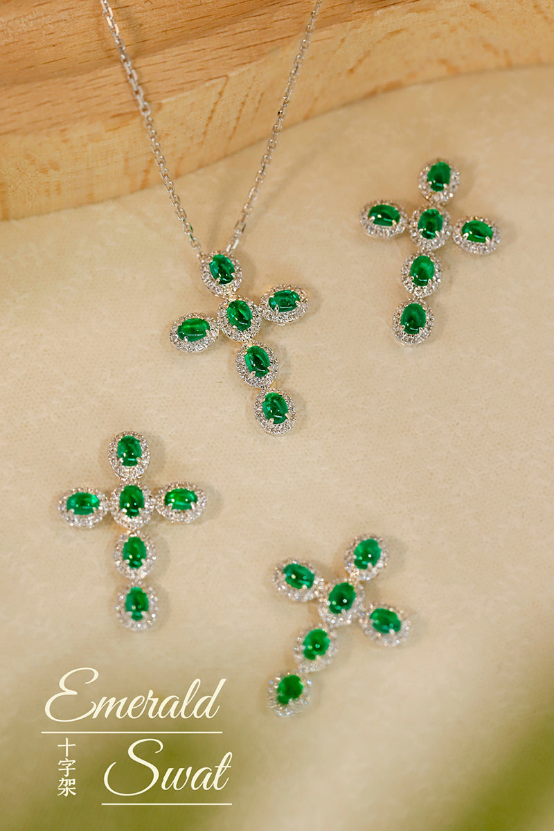 LUOWEND 18K White Gold Real Natural Diamond&Emerald Necklace for Women
