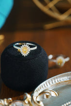 Load image into Gallery viewer, LUOWEND 18K White Gold Natural Yellow Diamond Ring for Women
