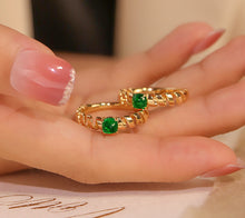 Load image into Gallery viewer, LUOWEND 18K Yellow Gold Real Natural Emerald Ring for Women
