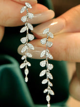 Load image into Gallery viewer, LUOWEND 18K White or Yellow Gold Natural Diamond Earrings for Women
