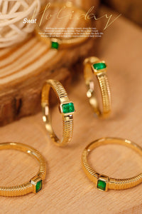 LUOWEND 18K Yellow Gold Real Natural Emerald Ring for Women