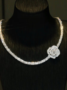 LUOWEND 18K White Gold Natural Diamond Pendant for Women