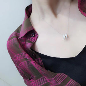 LUOWEND 18K White Gold Natural Diamond Pendant for Women