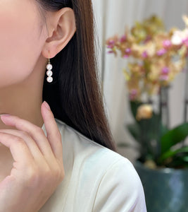 LUOWEND 18K Yellow Gold Real Natural Freshwater Pearl Earrings for Women