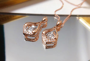 LUOWEND 18K Rose Gold Real Natural Diamond Pendant Necklace for Women