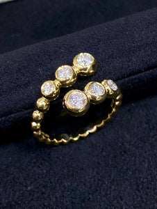 LUOWEND 18K Yellow Gold Real Natural Diamond Ring for Women