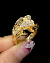 Load image into Gallery viewer, LUOWEND 18K Yellow Gold Real Natural Diamond Ring for Women
