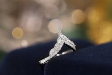 Load image into Gallery viewer, LUOWEND 18K White Gold Real Natural Diamond Ring for Women

