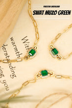 Load image into Gallery viewer, LUOWEND 18K Yellow Gold Real Natural Emerald and Diamond Gemstone Necklace for Women
