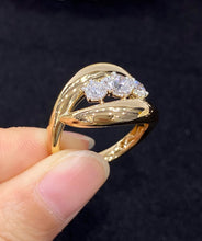 Load image into Gallery viewer, LUOWEND 18K Yellow Gold Natural Diamond Ring for Women
