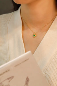 LUOWEND 18K Yellow Gold Real Natural Emerald Necklace for Women
