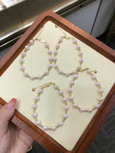 Load image into Gallery viewer, LUOWEND 18K Yellow Gold Natural Pink Akoya Pearl Bracelet for Women
