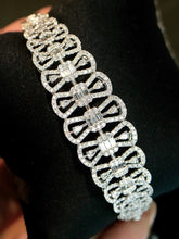 Load image into Gallery viewer, LUOWEND 18K White Gold Real Natural Diamond Bracelet for Women
