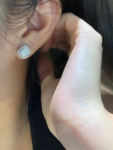 Load image into Gallery viewer, LUOWEND 18K White Gold Natural Diamond Stud Earrings for Women
