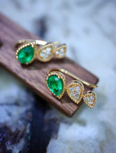 Load image into Gallery viewer, LUOWEND 18K Yellow Gold Natural Emerald Earrings for Women
