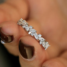 Load image into Gallery viewer, LUOWEND 18K White Gold Real Natural Diamond Ring for Women
