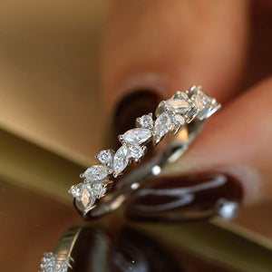LUOWEND 18K White Gold Real Natural Diamond Ring for Women