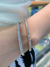 Load image into Gallery viewer, LUOWEND 18K White or Rose Gold Real Natural Diamond Bangle for Women
