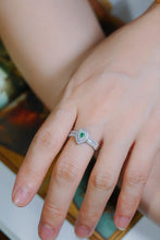 Load image into Gallery viewer, LUOWEND 18K White Gold Natural Green Diamond Ring for Women
