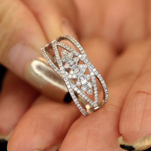 LUOWEND 18K White Gold Real Natural Diamond Ring for Women