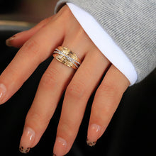 Load image into Gallery viewer, LUOWEND 18K Yellow Gold Real Natural Diamond Ring for Women
