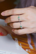 Load image into Gallery viewer, LUOWEND 18K White Gold Natural Green Diamond Ring for Women
