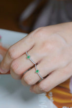 Load image into Gallery viewer, LUOWEND 18K White Gold Natural Green Diamond Ring for Women
