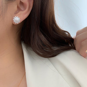LUOWEND 18K White Gold Real Natural Diamond Earrings for Women