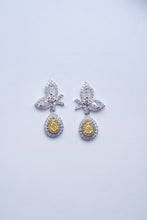 Load image into Gallery viewer, LUOWEND 18K White Gold Natural Yellow Diamond Stud Earrings for Women
