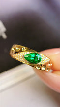 Load image into Gallery viewer, LUOWEND 18K Yellow Gold Real Natural Emerald Ring for Women
