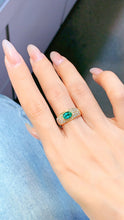 Load image into Gallery viewer, LUOWEND 18K Yellow Gold Real Natural Emerald Ring for Women

