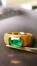 Load image into Gallery viewer, LUOWEND 18K Yellow Gold Real Natural Emerald Ring for Women
