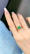 Load image into Gallery viewer, LUOWEND 18K Yellow Gold Real Natural Emerald Ring for Women
