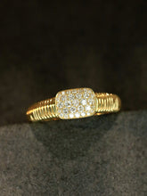 Load image into Gallery viewer, LUOWEND 18K Yellow Gold Fine Jewelry Real Natural Diamond Ring for Women
